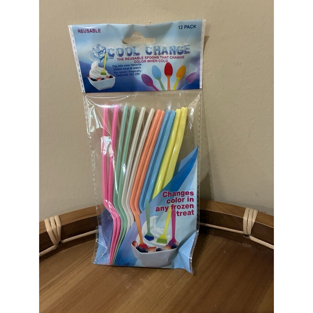 COOL CHANGE REUSABLE SPOONS THAT CHANGE COLOR WHEN COLD NEW PK OF 12